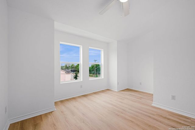 1303 Essex St 201,202, San Antonio, TX 78210