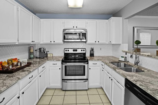 1624 San Francisco Street, Carrollton, TX 75007