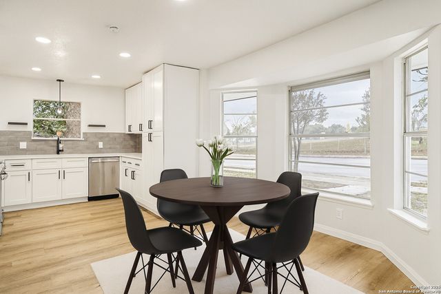 5630 Lon Chaney, San Antonio, TX 78240