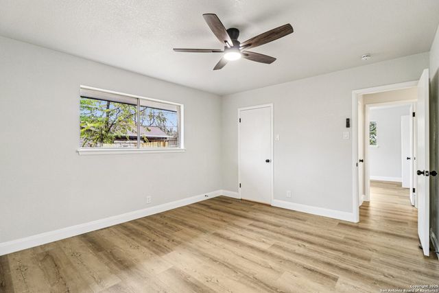 5630 Lon Chaney, San Antonio, TX 78240