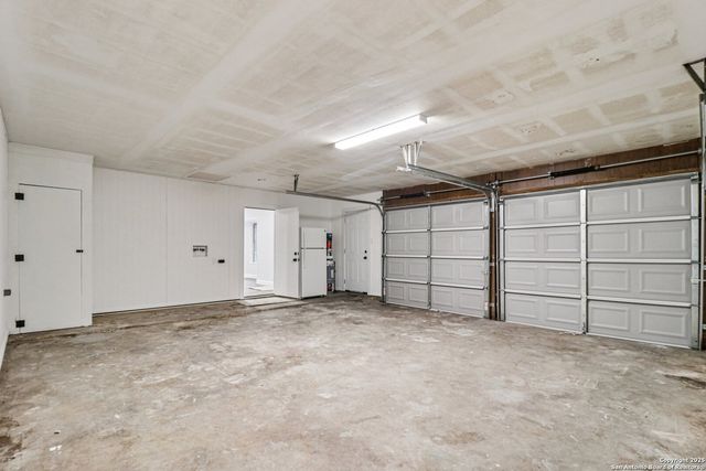 5630 Lon Chaney, San Antonio, TX 78240