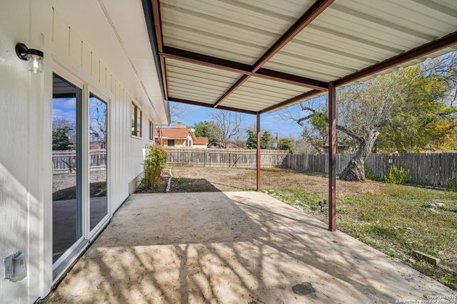 5630 Lon Chaney, San Antonio, TX 78240