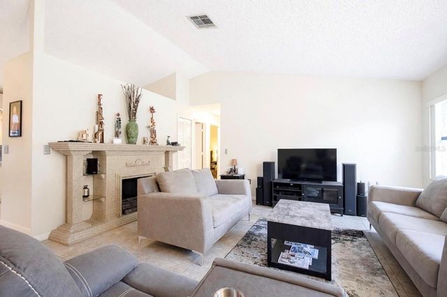 836 ALPINE COURT, Kissimmee, FL 34758