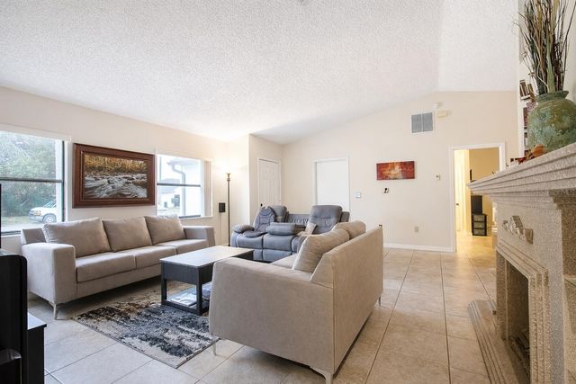 836 ALPINE COURT, Kissimmee, FL 34758