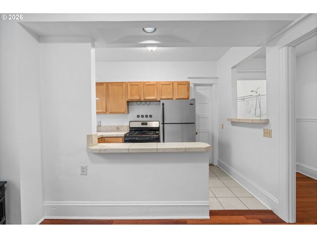 2109 Nw IRVING St Nw 410, Portland, OR 97210