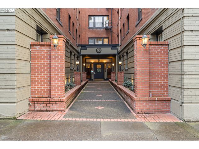 2109 Nw IRVING St Nw 410, Portland, OR 97210