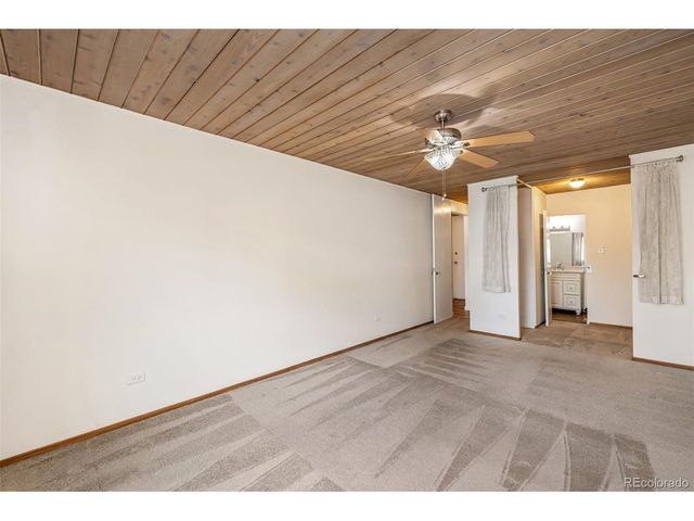 715 S Clinton St 4A, Denver, CO 80247