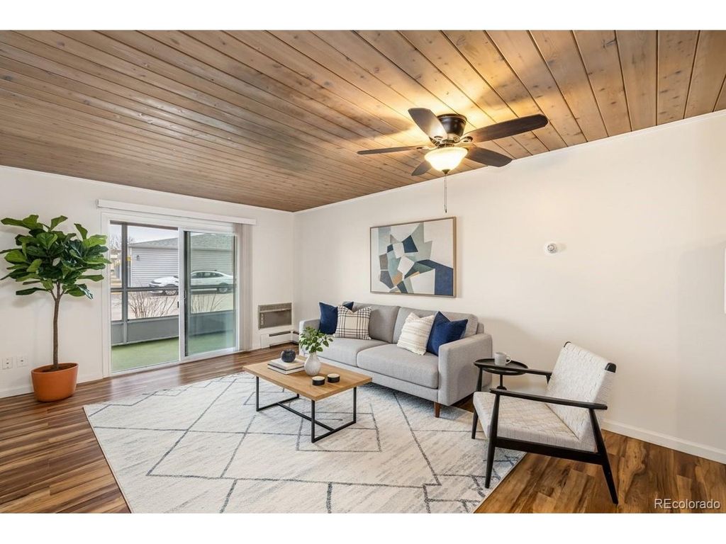 715 S Clinton St 4A, Denver, CO 80247