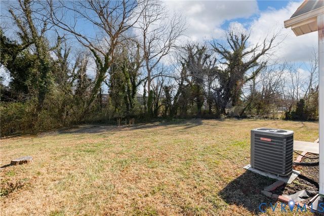 219 S Jones St, Petersburg, VA 23803