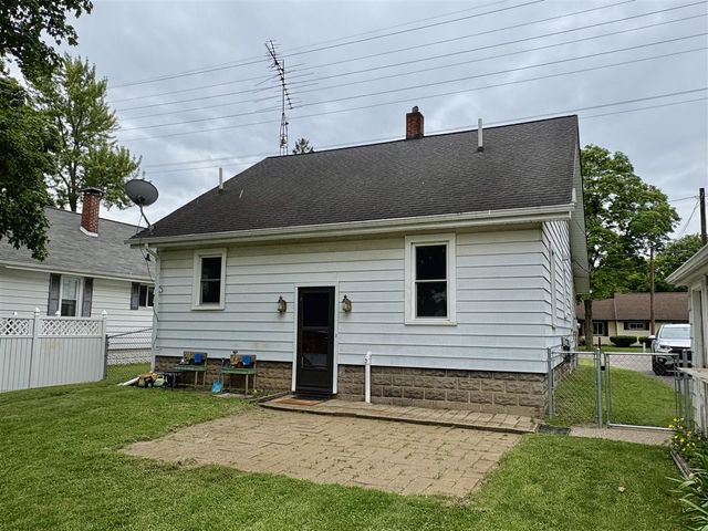 807 Concord Boulevard, Jackson, MI 49202