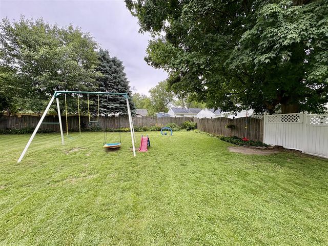 807 Concord Boulevard, Jackson, MI 49202