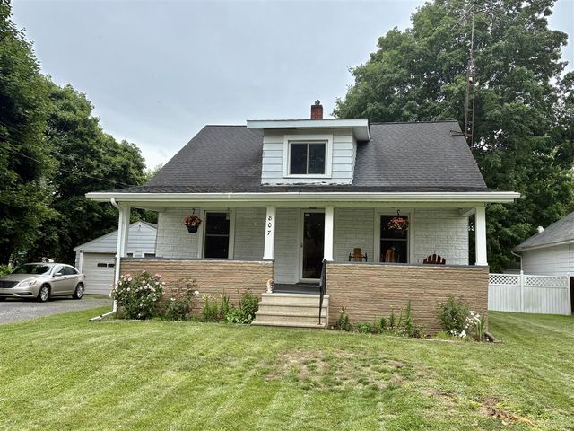 807 Concord Boulevard, Jackson, MI 49202