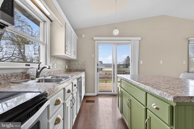 1360 STAG DR, Auburn, PA 17922