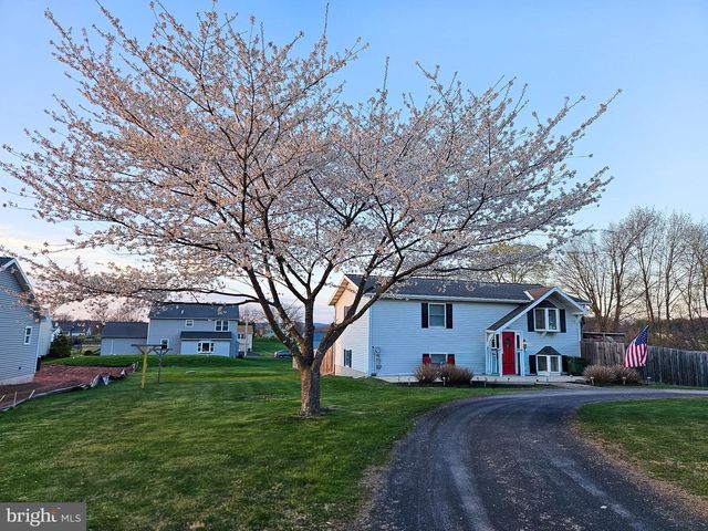 1360 STAG DR, Auburn, PA 17922