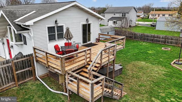 1360 STAG DR, Auburn, PA 17922