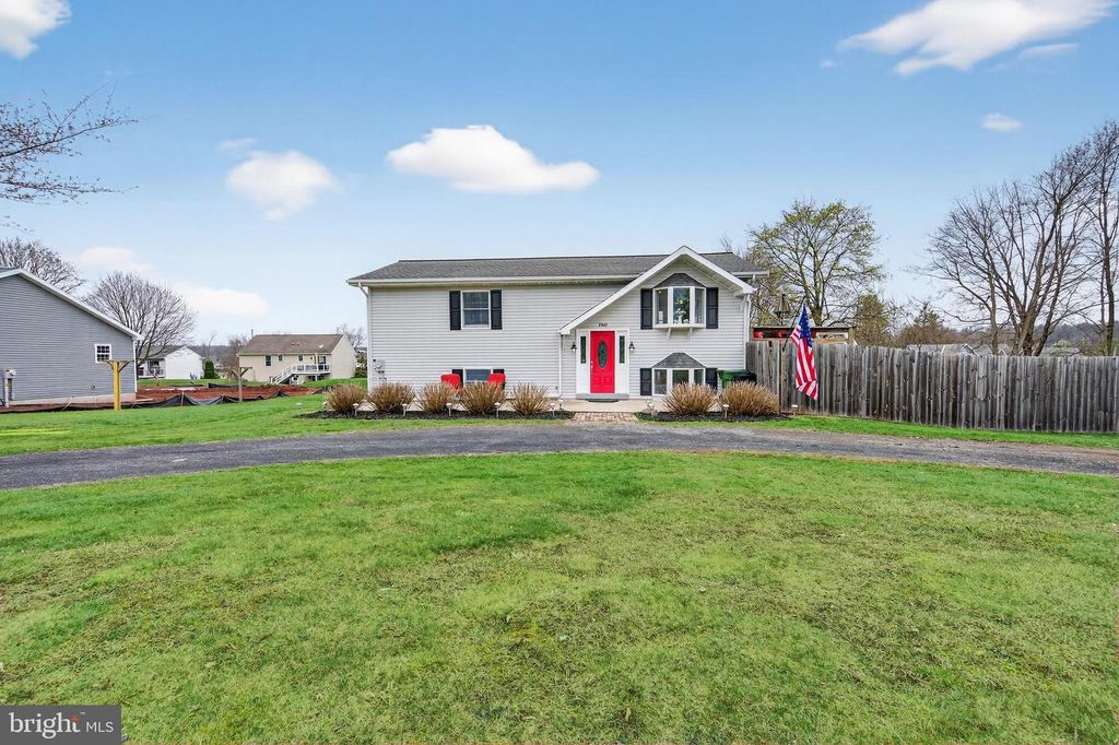 1360 STAG DR, Auburn, PA 17922