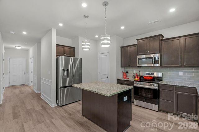 6028 Gala Lane, Charlotte, NC 28215