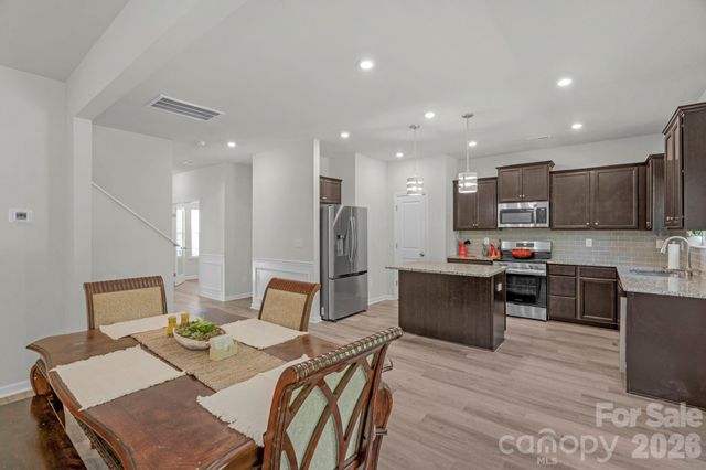 6028 Gala Lane, Charlotte, NC 28215