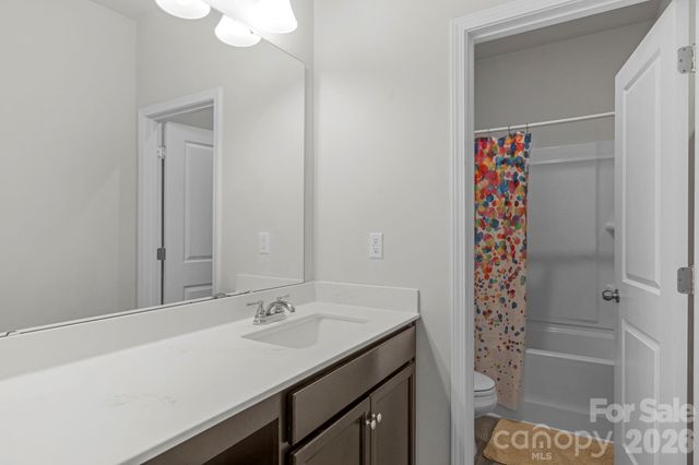 6028 Gala Lane, Charlotte, NC 28215