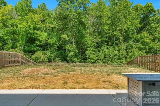 6028 Gala Lane, Charlotte, NC 28215