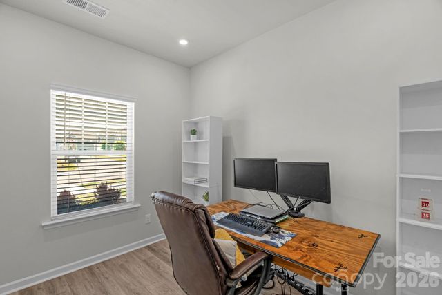 6028 Gala Lane, Charlotte, NC 28215