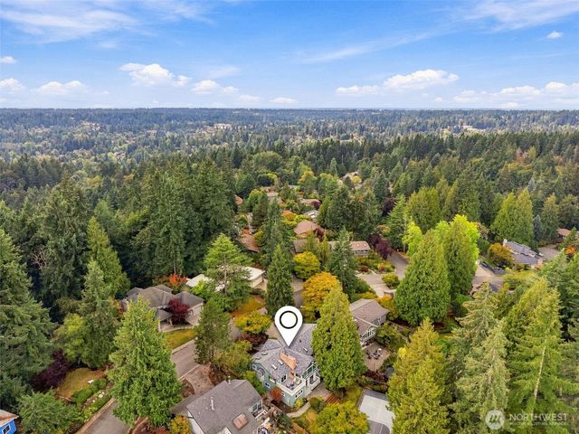 20130 44th Avenue NE, Lake Forest Park, WA 98155
