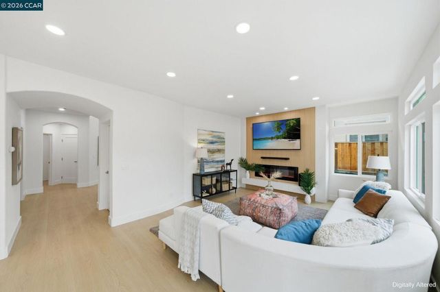 509 Zenith Ridge Dr, Danville, CA 94506