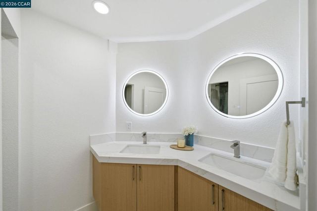 509 Zenith Ridge Dr, Danville, CA 94506