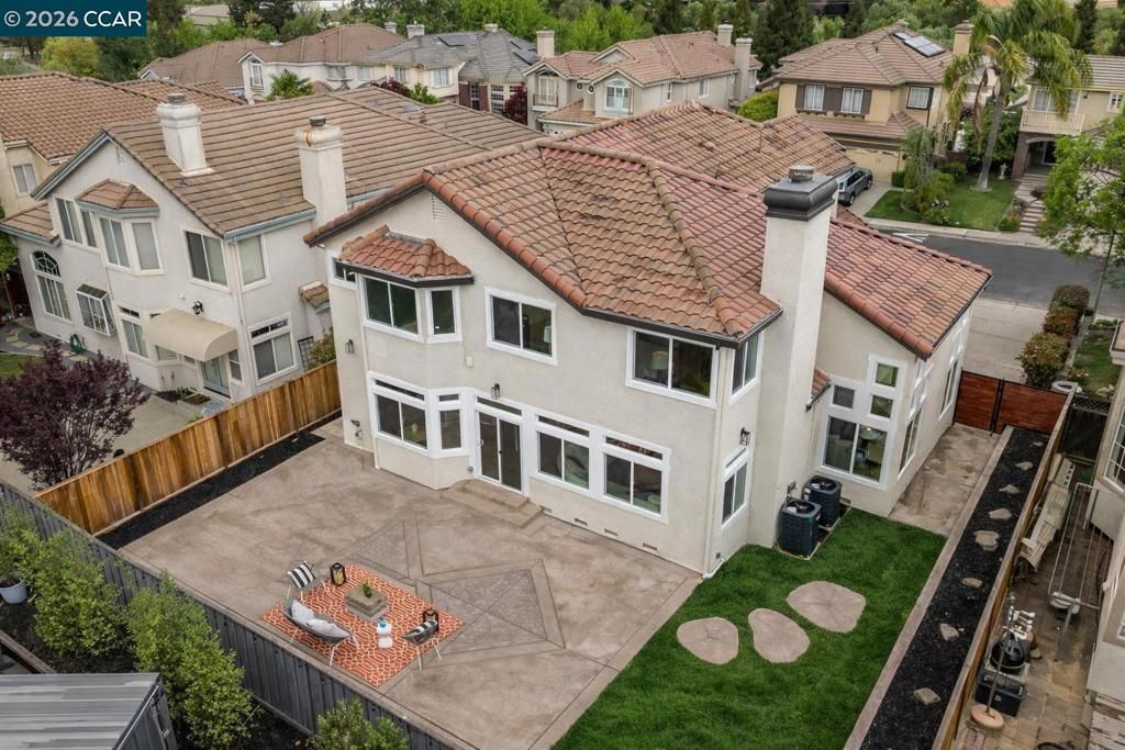 Image 35 of property listing at 509 Zenith Ridge Dr, Danville, CA 94506