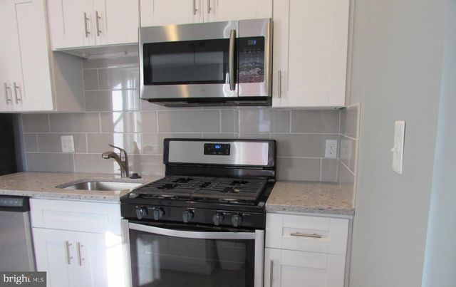 2735 CHESTERFIELD AVE, Baltimore, MD 21213