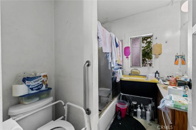 6233 Rosemead, Temple City, CA 91780