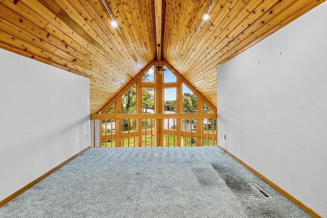 3364 Nagawicka AVENUE, Delafield, WI 53018