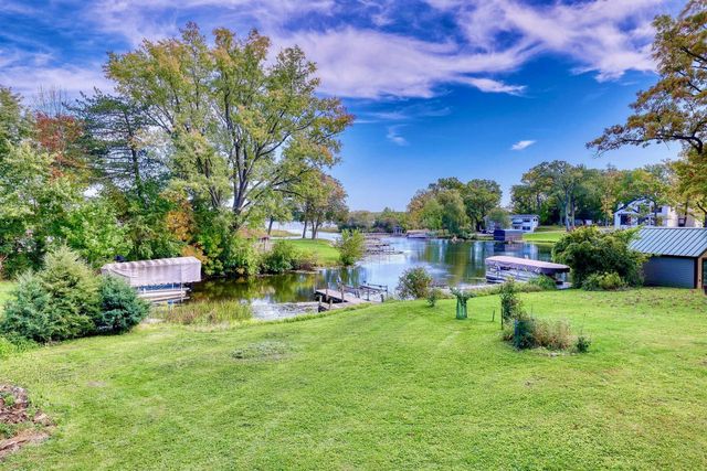 3364 Nagawicka AVENUE, Delafield, WI 53018