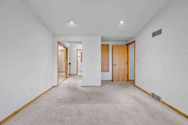 3364 Nagawicka AVENUE, Delafield, WI 53018