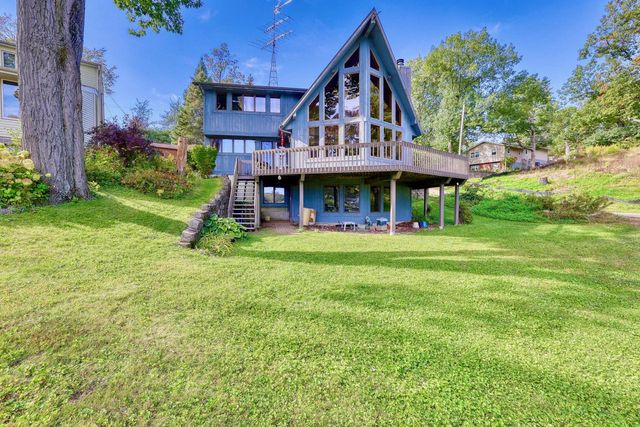 3364 Nagawicka AVENUE, Delafield, WI 53018