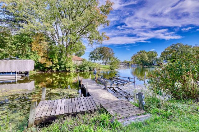 3364 Nagawicka AVENUE, Delafield, WI 53018