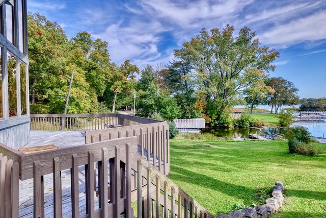 3364 Nagawicka AVENUE, Delafield, WI 53018