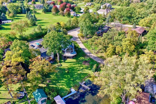 3364 Nagawicka AVENUE, Delafield, WI 53018