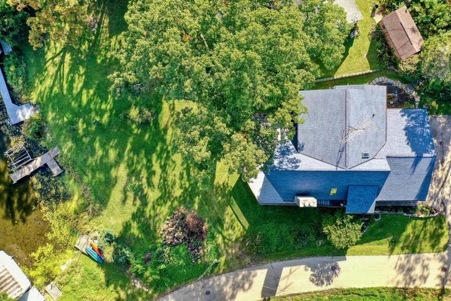3364 Nagawicka AVENUE, Delafield, WI 53018