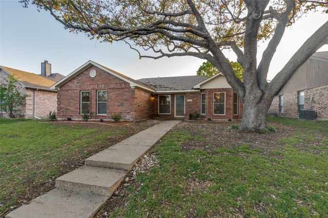 6605 Bluebonnet Drive, Rowlett, TX 75089