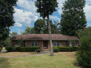201 Lei Lani Dr, Lebanon, TN 37087