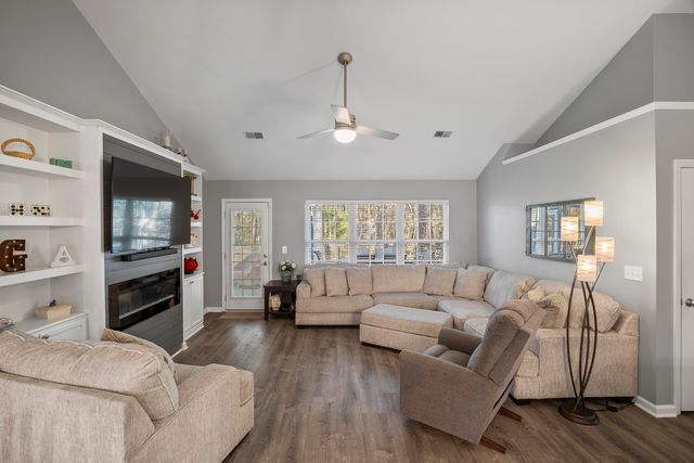 3370 Lindner Lane, Mount Pleasant, SC 29466