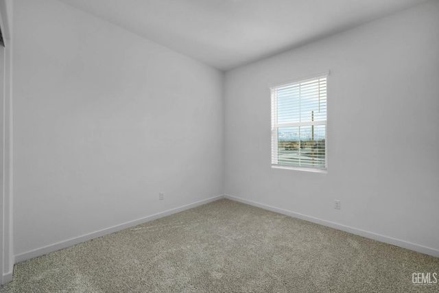 5128 Beaverhead Avenue, Bakersfield, CA 93306
