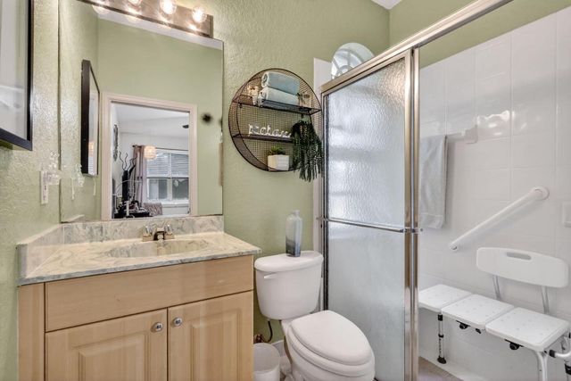 10026 Diamond Lake Drive, Boynton Beach, FL 33437