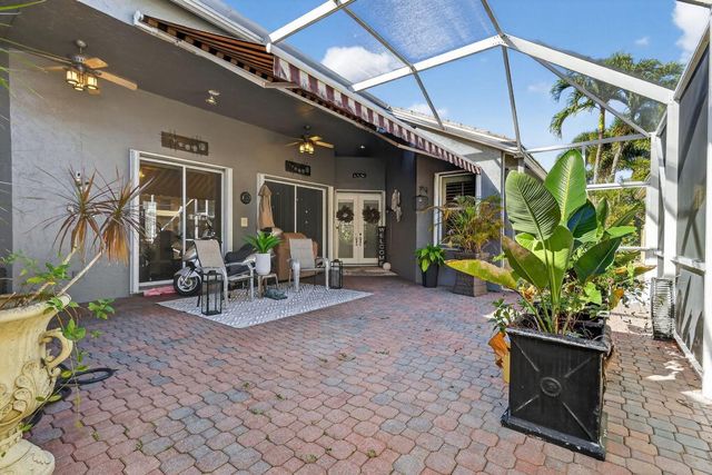 10026 Diamond Lake Drive, Boynton Beach, FL 33437