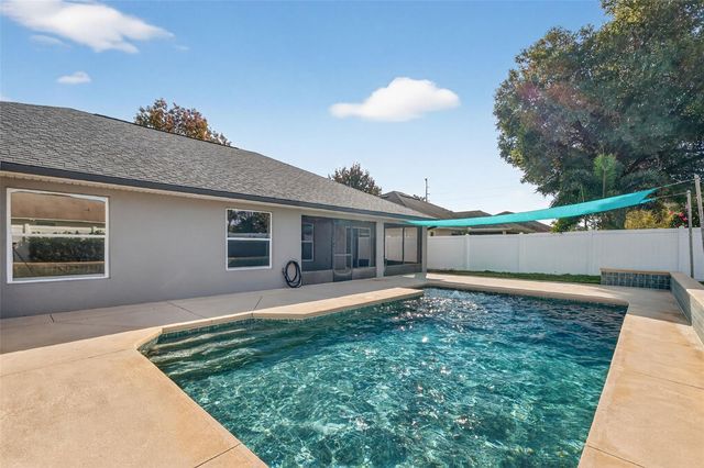 2113 WOLF RIDGE LANE, Mount Dora, FL 32757