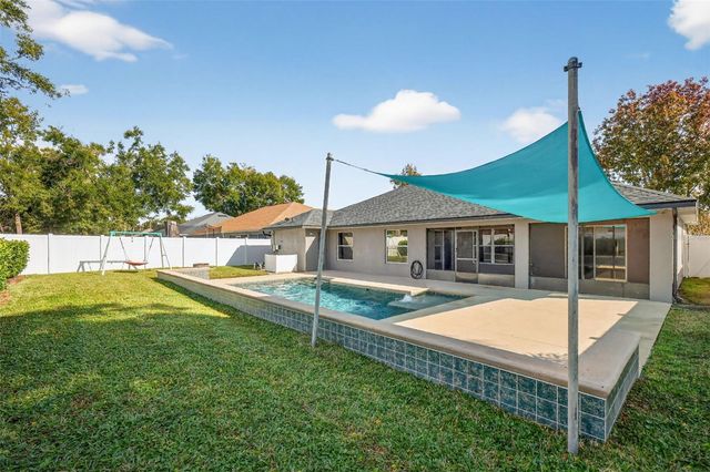 2113 WOLF RIDGE LANE, Mount Dora, FL 32757