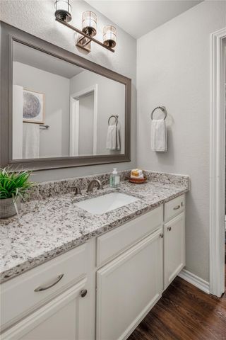 805 Azalea CT, College Station, TX 77840