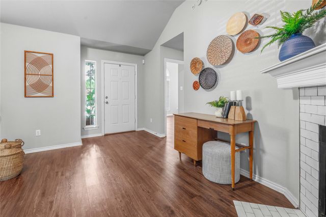 805 Azalea CT, College Station, TX 77840