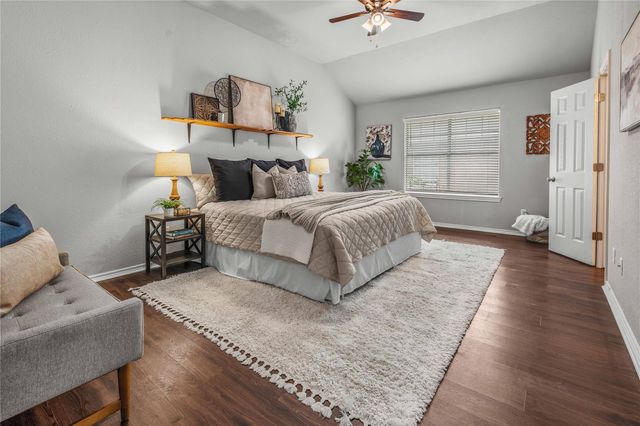 805 Azalea CT, College Station, TX 77840